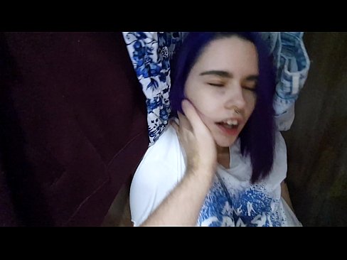 ❤️ Nakit-an akong igsoong babaye sa aparador ug gitabangan siya sa iyang cum ❤️❌ super sex sa amon ❤